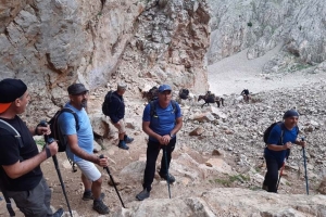 ALADAĞLAR EMLER ZİRVE TIRMANIŞI (3723 M.) 