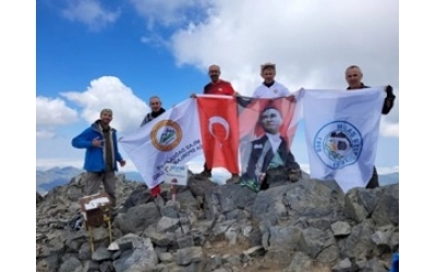 KAÇKAR KAVRUN DAĞI (3937 M.) ZİRVE TIRMANIŞI