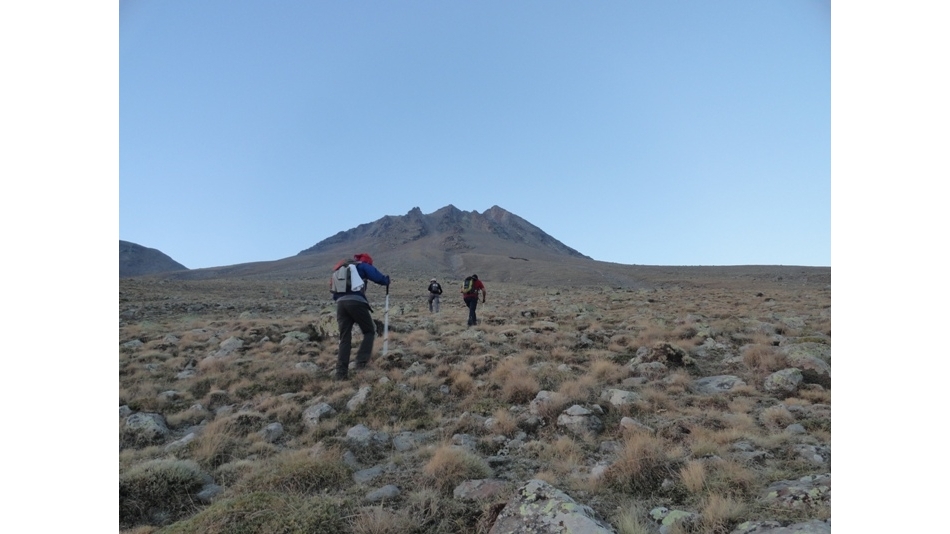 HASAN DAĞI ZİRVE TIRMANIŞI (3251 M.) FAALİYET RAPORU 2014